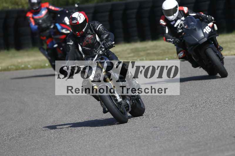 /21 17.06.2026  Ducati Schweiz Track Warmup ADR/Gruppe blau/4